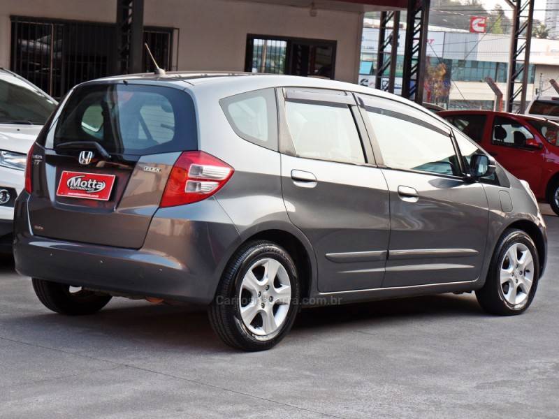 HONDA - FIT - 2012/2012 - Cinza - R$ 48.800,00