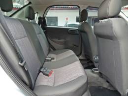 CHEVROLET - CORSA - 2009/2010 - Prata - R$ 31.800,00