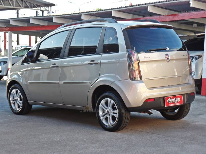 FIAT - IDEA - 2015/2015 - Bege - R$ 41.800,00