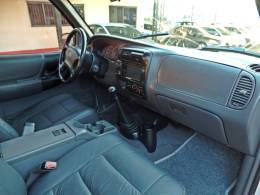 FORD - RANGER - 2002/2003 - Branca - R$ 58.800,00