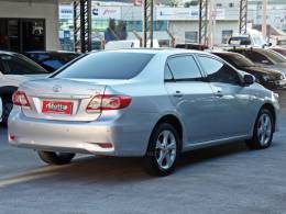 TOYOTA - COROLLA - 2011/2012 - Prata - R$ 63.800,00