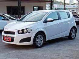 CHEVROLET - SONIC - 2013/2013 - Branca - R$ 41.800,00