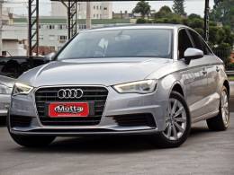 AUDI - A3 - 2014/2015 - Prata - R$ 82.800,00
