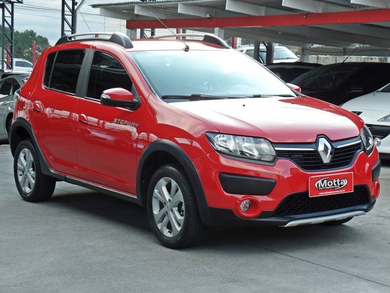 RENAULT - SANDERO - 2016/2016 - Vermelha - R$ 48.800,00